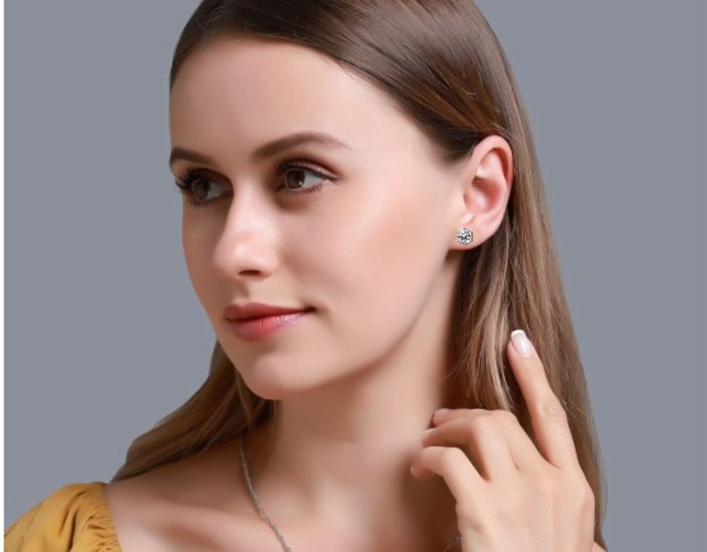 Crown-Inspired Solitaire Stud Earrings (Yellow Gold)